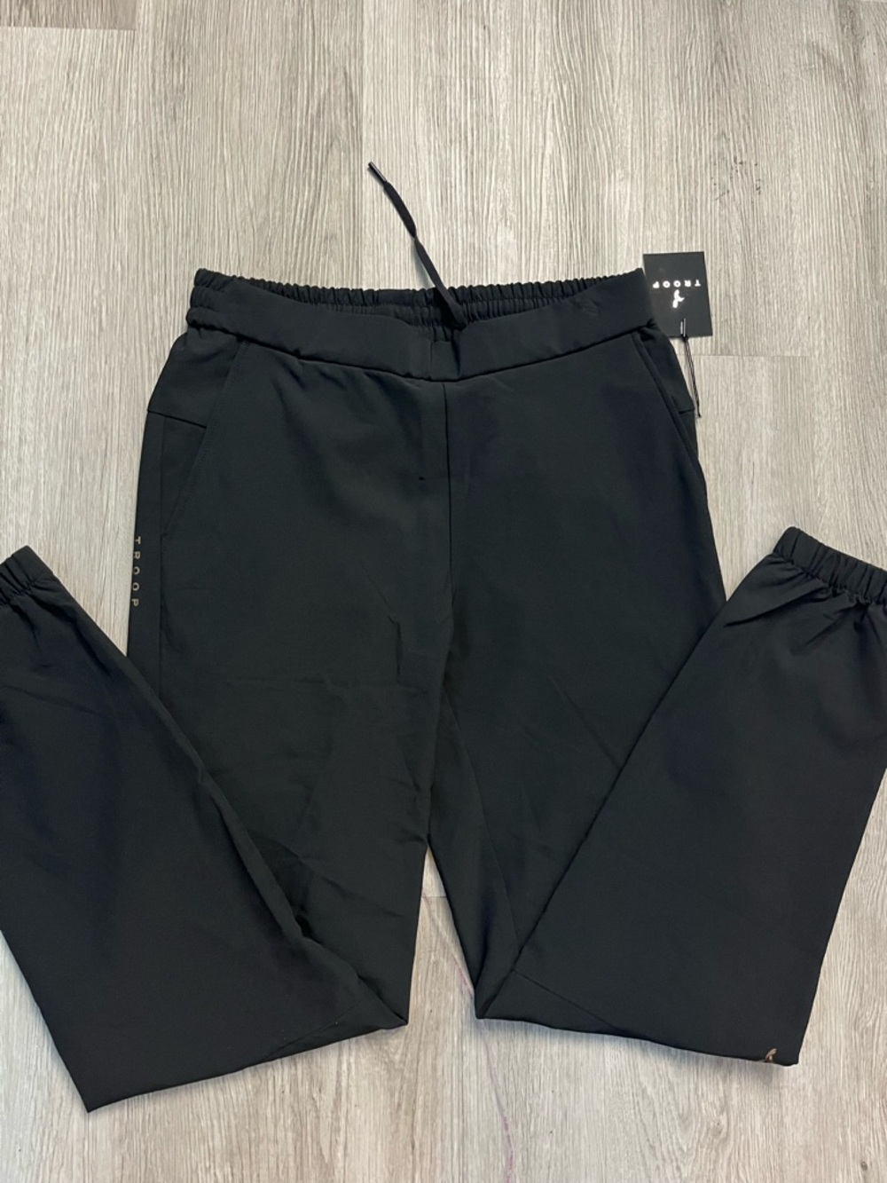 0018–NWT Men's Black Jogger Sweatpants - Performance Casual